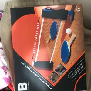 New retractable table tennis set